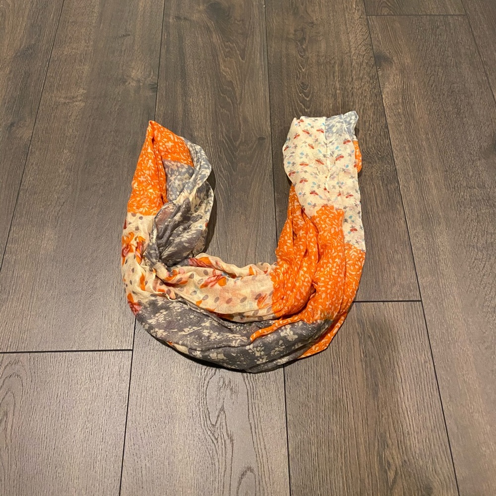 Colorful Infinity Scarf - Picture 2 of 5